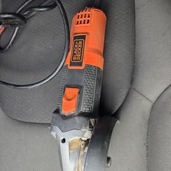 Black  & Decker 6.5in Angle Grinder