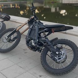 surron light bee x 2025