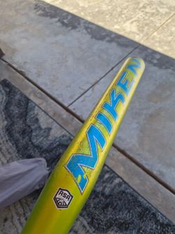 Miken Freak Black 28oz MaxLoad