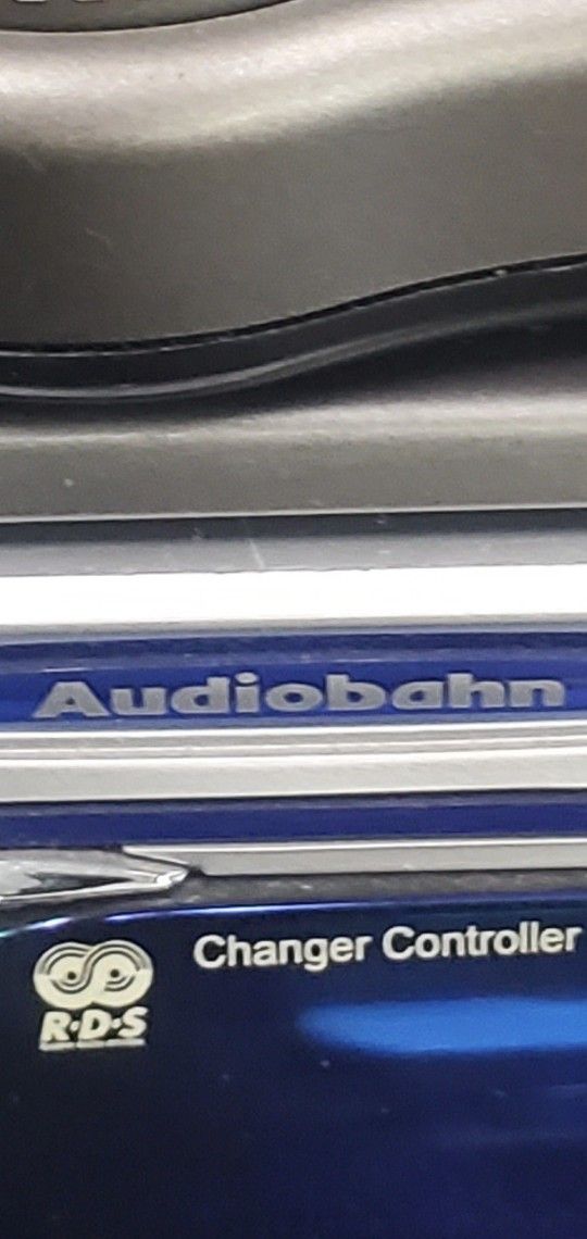 RARE OLDSCHOOL COLLECTIBLE AUDICBAHN