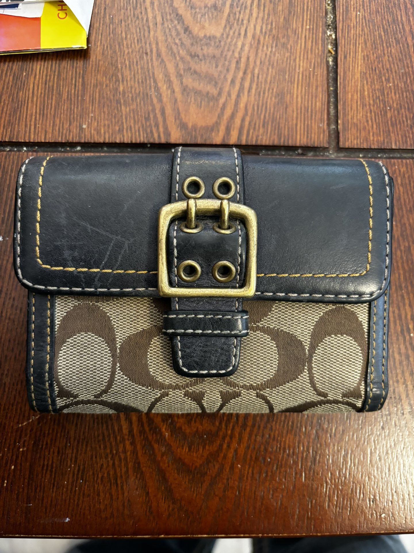 Ladies Coach Wallet