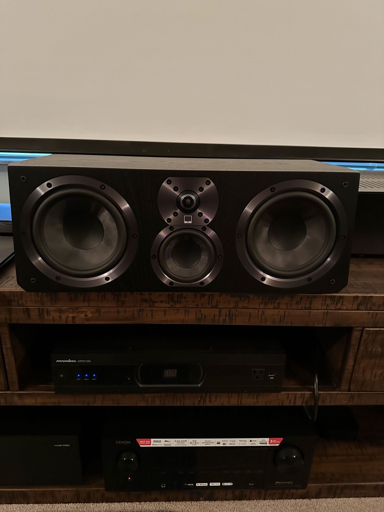 SVS Ultra Center Channel Speaker