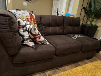 86 ft Brown sectional