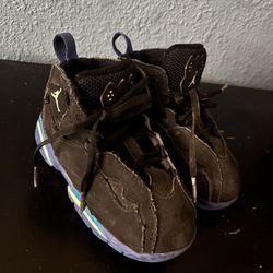 Kid Jordans 7.5
