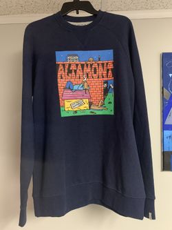 Alamont Doggie Style Sweater NWT