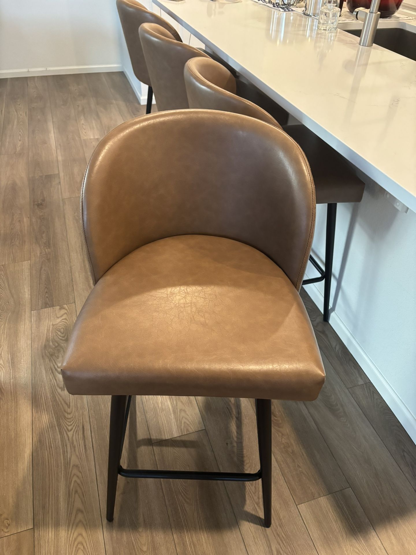 Swivel Bar and Counter Stools (set of 4)