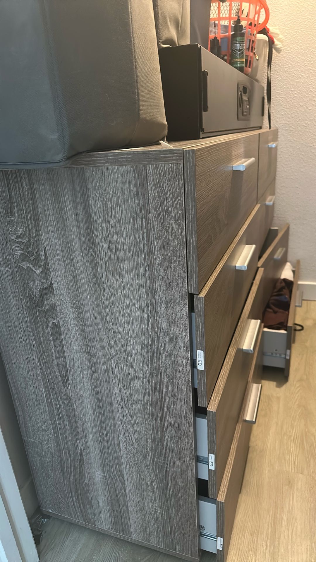 Free Dresser