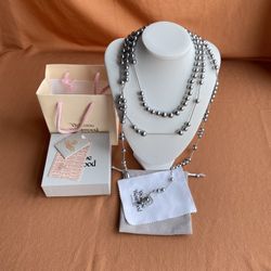 Brand new irregular gray pearl necklace with gray pendant