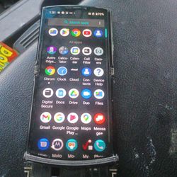 Verizon Razor Flip Phone