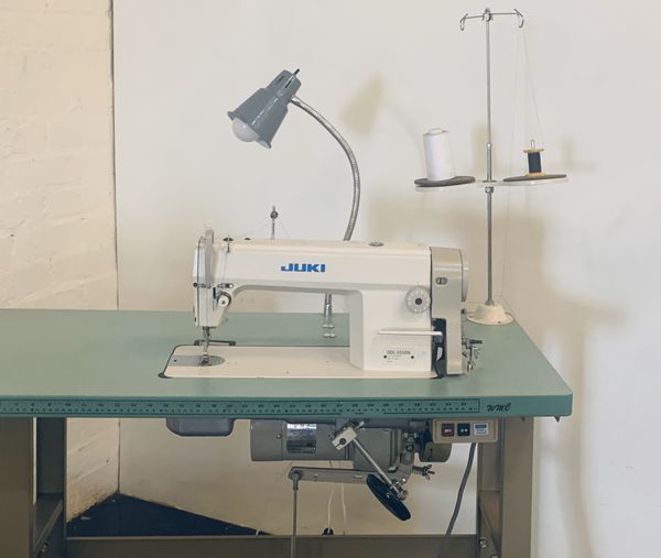 Juki DDL550N Straight stitch industrial Sewing machine for Sale in Los Angeles, CA OfferUp