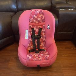 COSCO CAR SEAT 