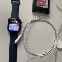 Apple Watch SE (GPS) (2nd Generation) 44mm