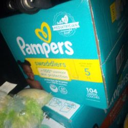Pampers Swaddlers Size 5
