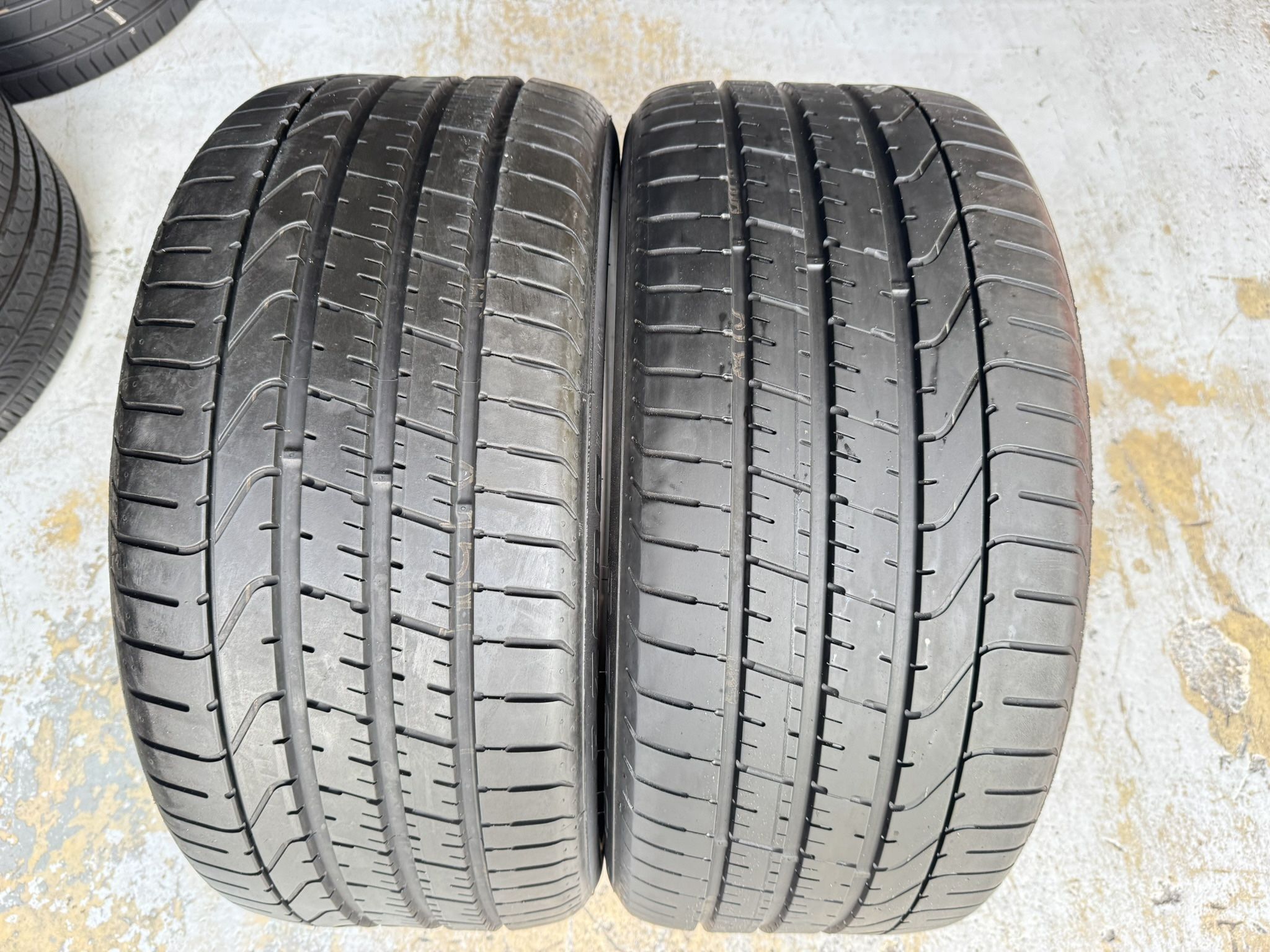 Two Premium Tires 275/35/20 Pirelli P Zero Runflats Like New With 95% Left Amazing Pair BMW Mercedes