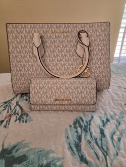 Michael Kors bag & wallet