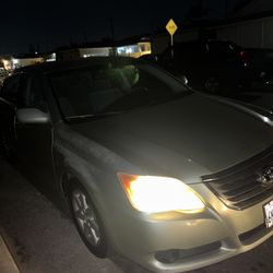 2009 Toyota Avalon