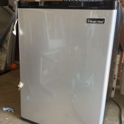 Small Fridge 