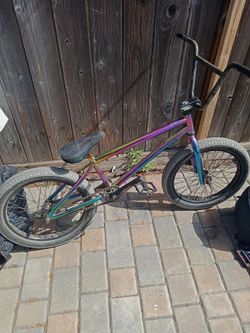 ELITE BMX