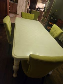 Table 4 chairs