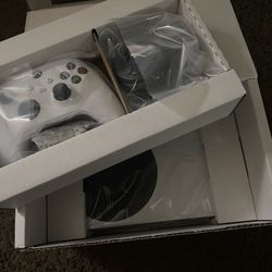 Brand New Xbox’s Series S 