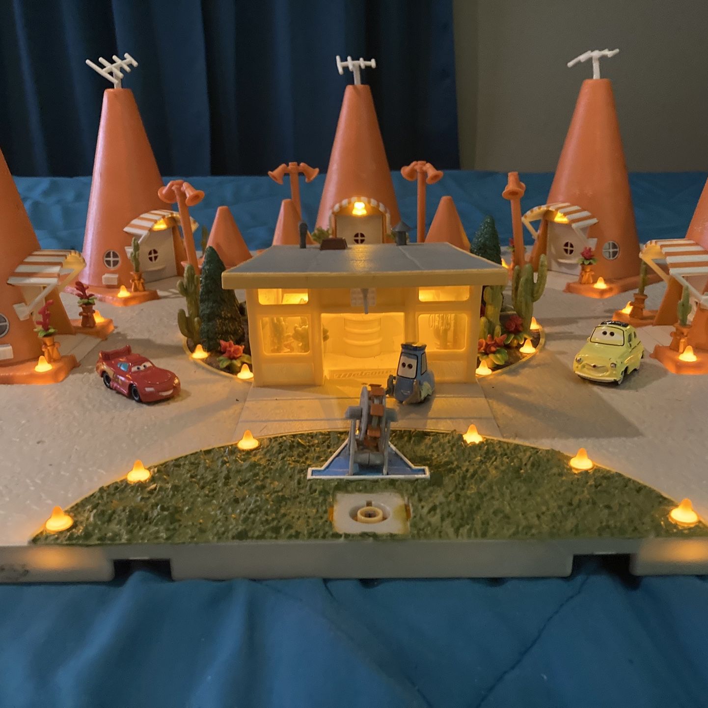 Disney/Pixar Cars Cozy Cone Motel Play set for Sale in League City