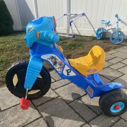 Paw patrol lights and sounds trike hot sale