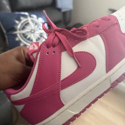 Nike Dunks Pink Size 11