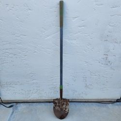Shovel (Fiberglasss And Rubber Grip)