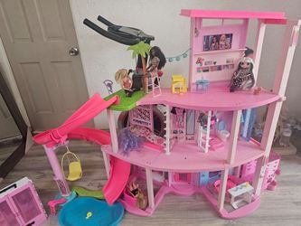 Barbie Dream House