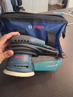 Bosch Random Orbit Sander with Carry Bag