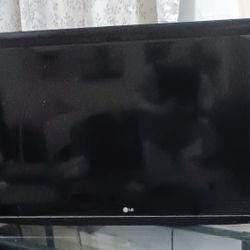 42-In LG  Smart TV