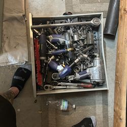Sockets and air tools