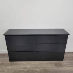 Đręsser *** Brąnd Nęw 