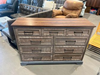 9 Drawer Dresser