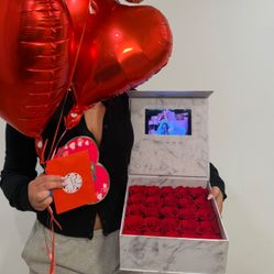 Valentine’s Day Flower Box