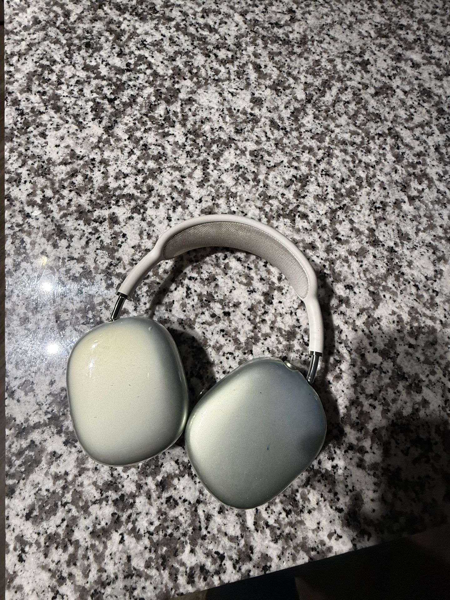 Apple AirPods Max - Green - Great Condition - No Box
