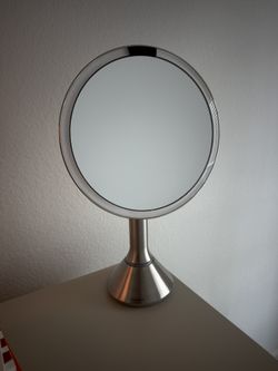 Simple Human Mirror