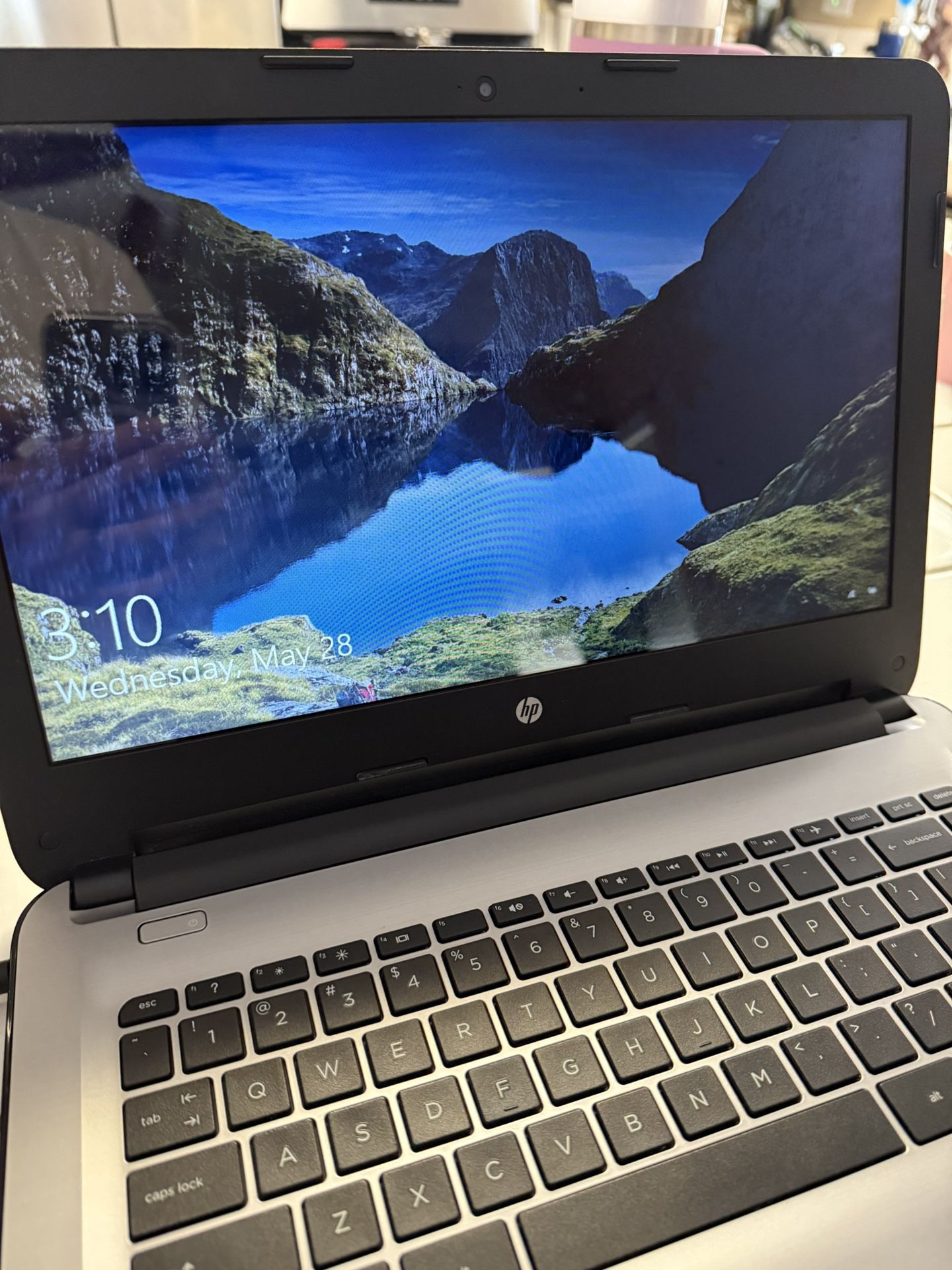 HP NOTEBOOK 14 LAPTOP