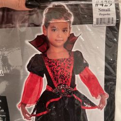 Vampire Queen Little Girl Dress Size Small 4/6