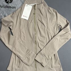 Lululemon Define Jacket – Tan/Beige – Great Condition