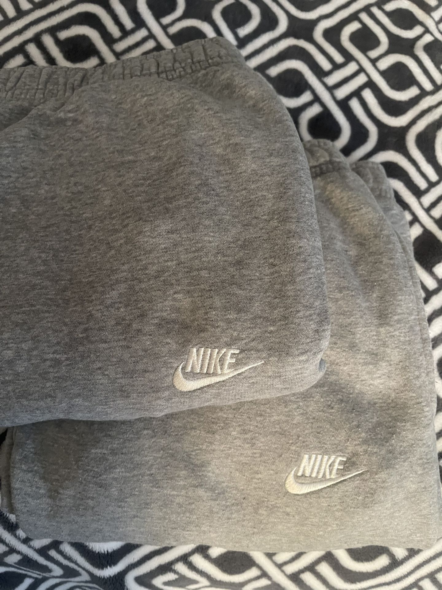 Nike Sweat Pants