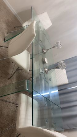 Dinning table