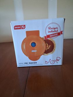 Dash Mini 4in Pie Maker - Good Condition