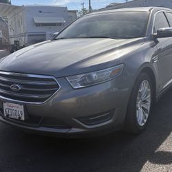 2013 Ford Taurus