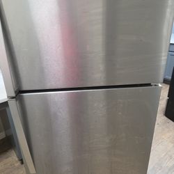 Whirlpool Stainless Refrigerator 