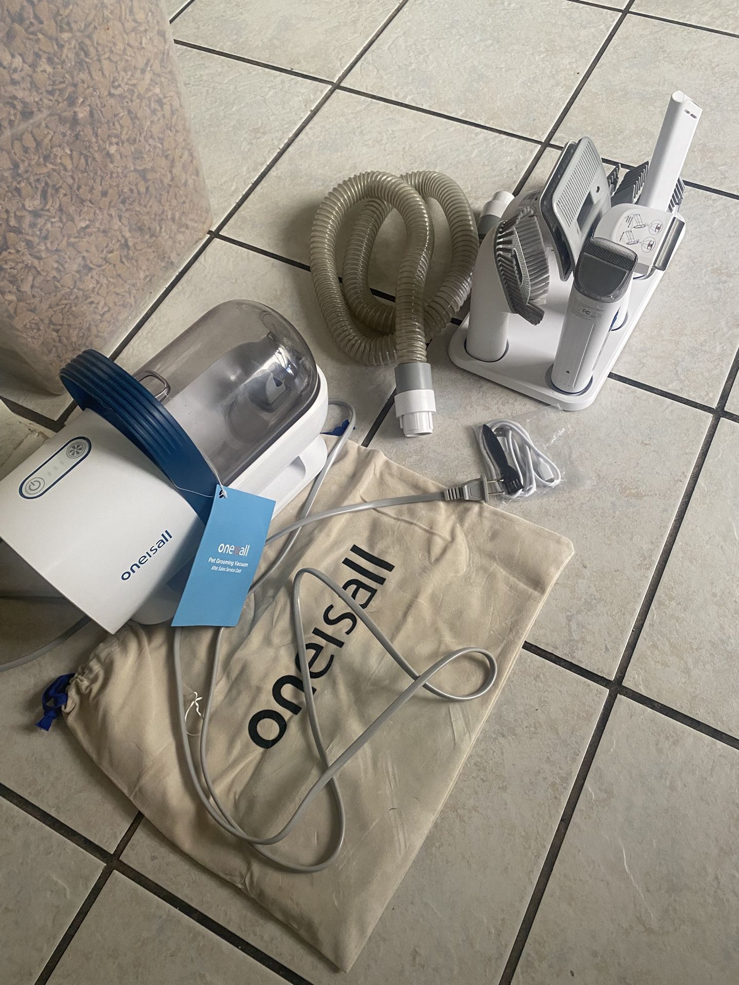 Oneisall Pet Groomer With Attachments