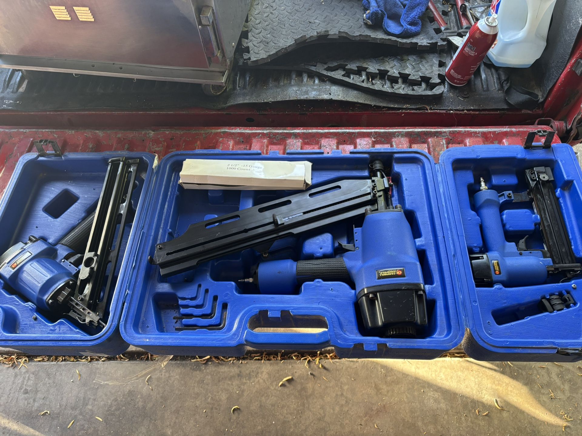 Campbell Hausfeld Nail Gun