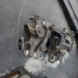 Front and back brake calipers for a 26" rims Mountain bike