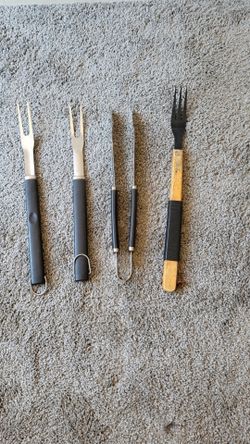 BBQ UTENSILS SET
