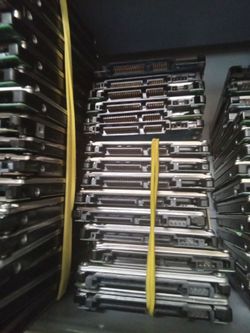 Lot 18 hard drives 2.5 for laptop from 40gb to 500gb
Tested and wiped